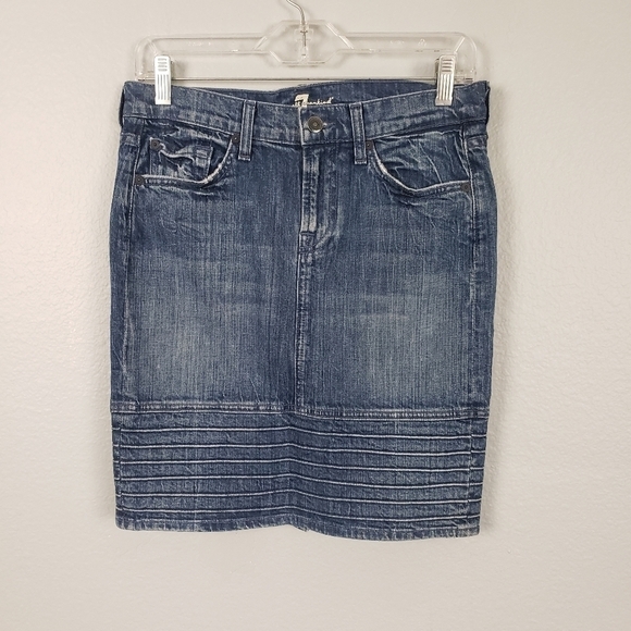 7FAMK Denim Pencil Skirt Ribbed Bottom Dark Wash Sz 27 - Picture 1 of 7